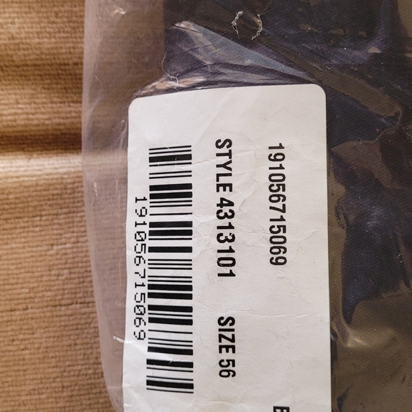 Lee relaxfit NWT black pants - Picture 4 of 7